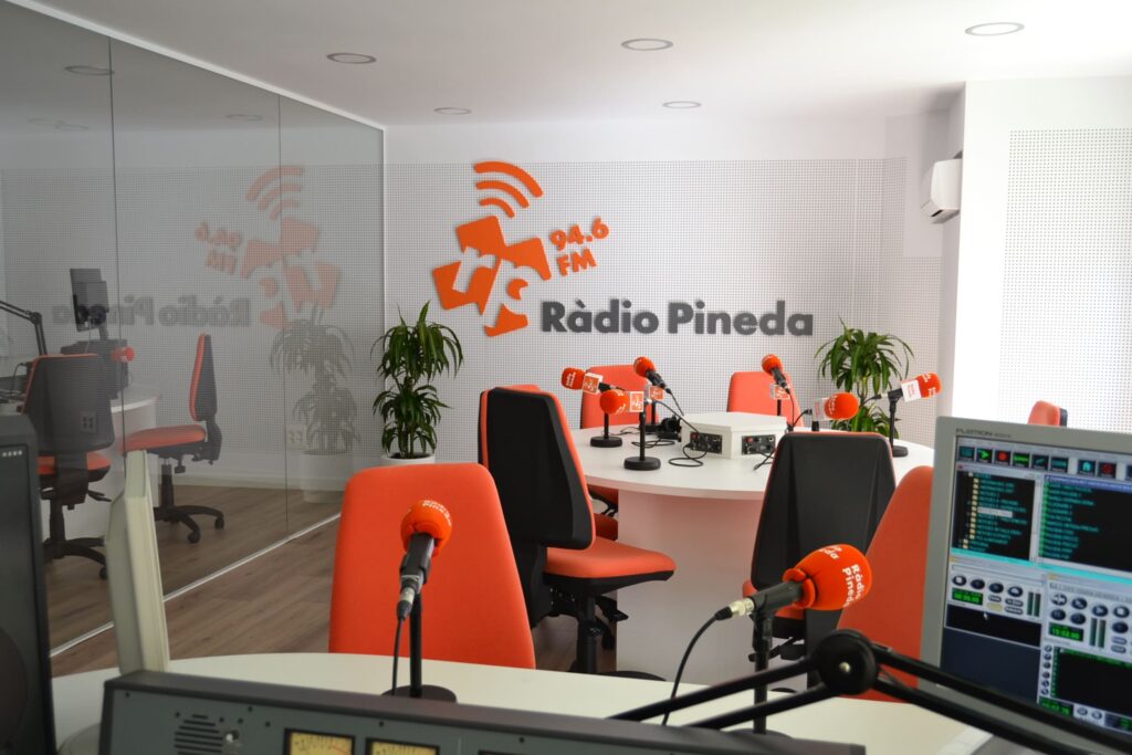 entrevista a ràdio Pineda